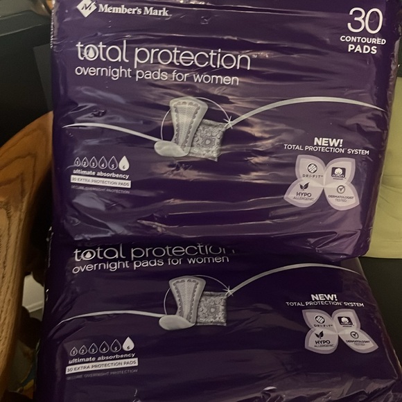 Members Mark overnight pads for women number 6?ultimate absorbing. Contoured - Picture 3 of 5